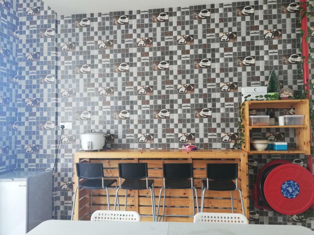 Hotel Zamburger Kota Warisan Sepang Esterno foto